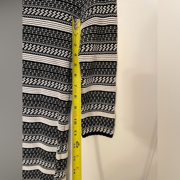 NWT Catherine Malandrino long-sleeve knee length stretchy black white dress - Picture 11 of 13